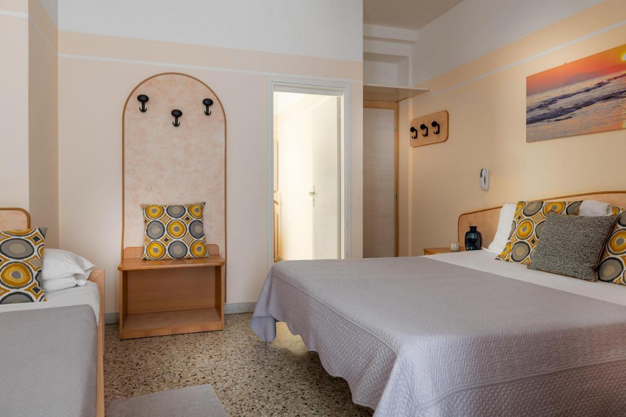 Hotel Eliseo Riccione Exterior photo