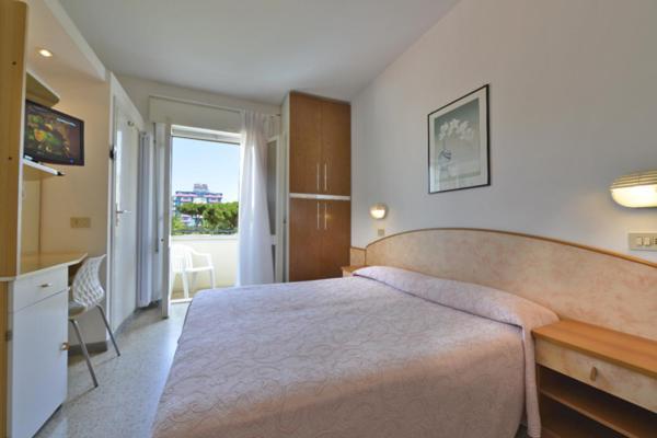 Hotel Eliseo Riccione Exterior photo